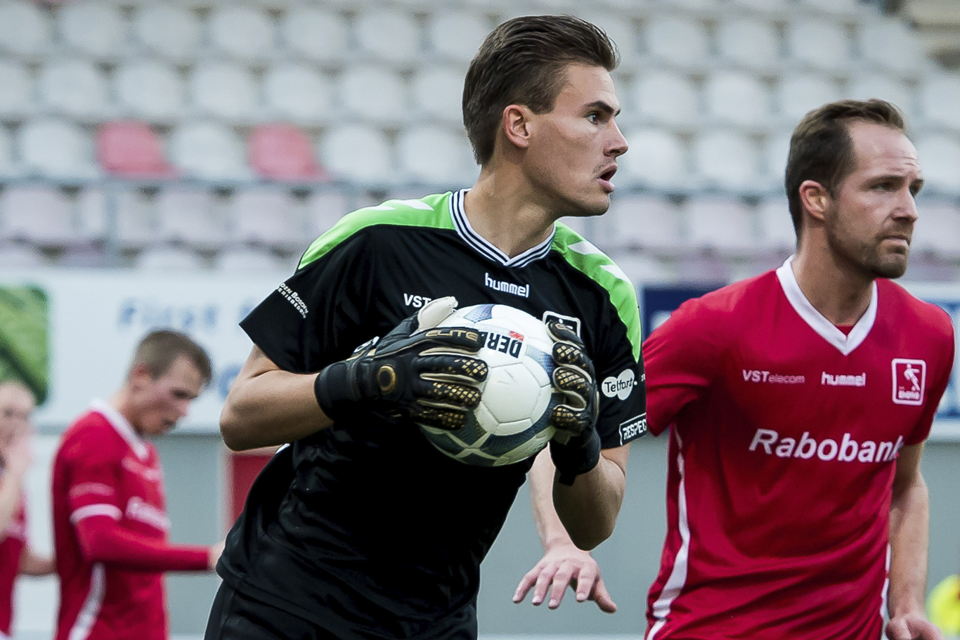 Bodhi Prinssen DOVO Magreb'90 FC Utrecht Ronald Bonestroo
